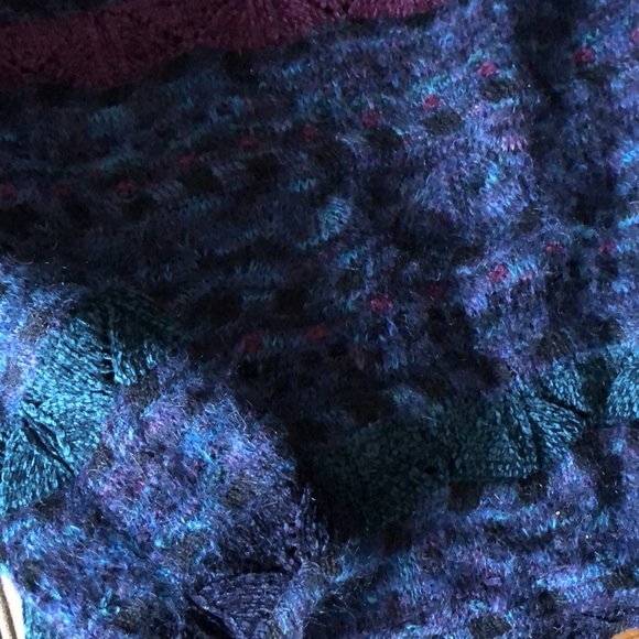 Vintage Talbots sweater - Picture 2 of 3